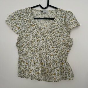 American Eagle Floral Cropped Blouse